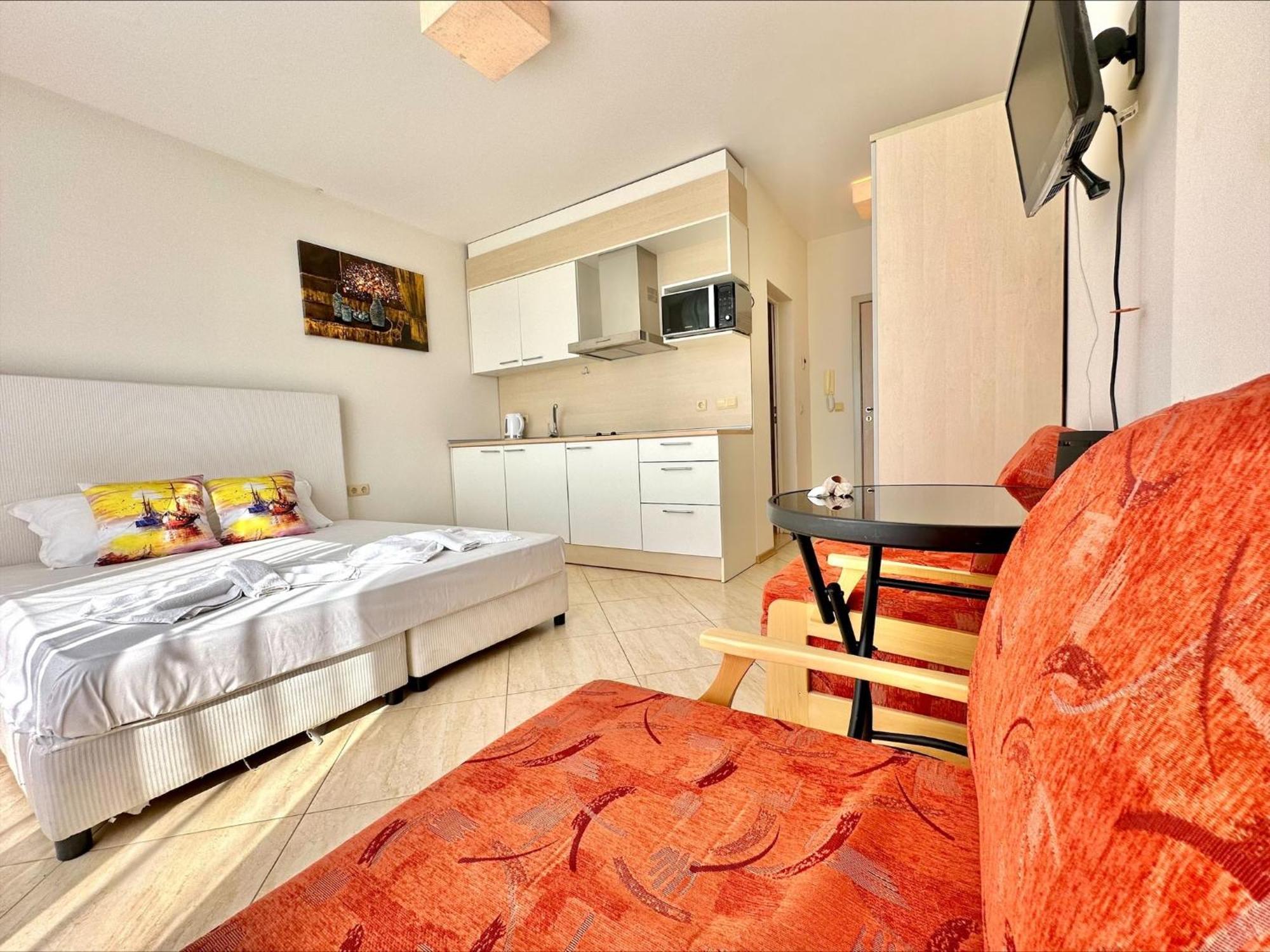 Menada Grand Resort Apartments 阿赫洛伊 客房 照片