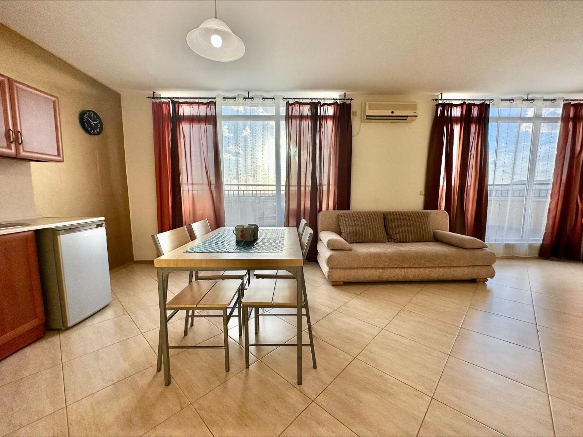 Menada Grand Resort Apartments 阿赫洛伊 客房 照片