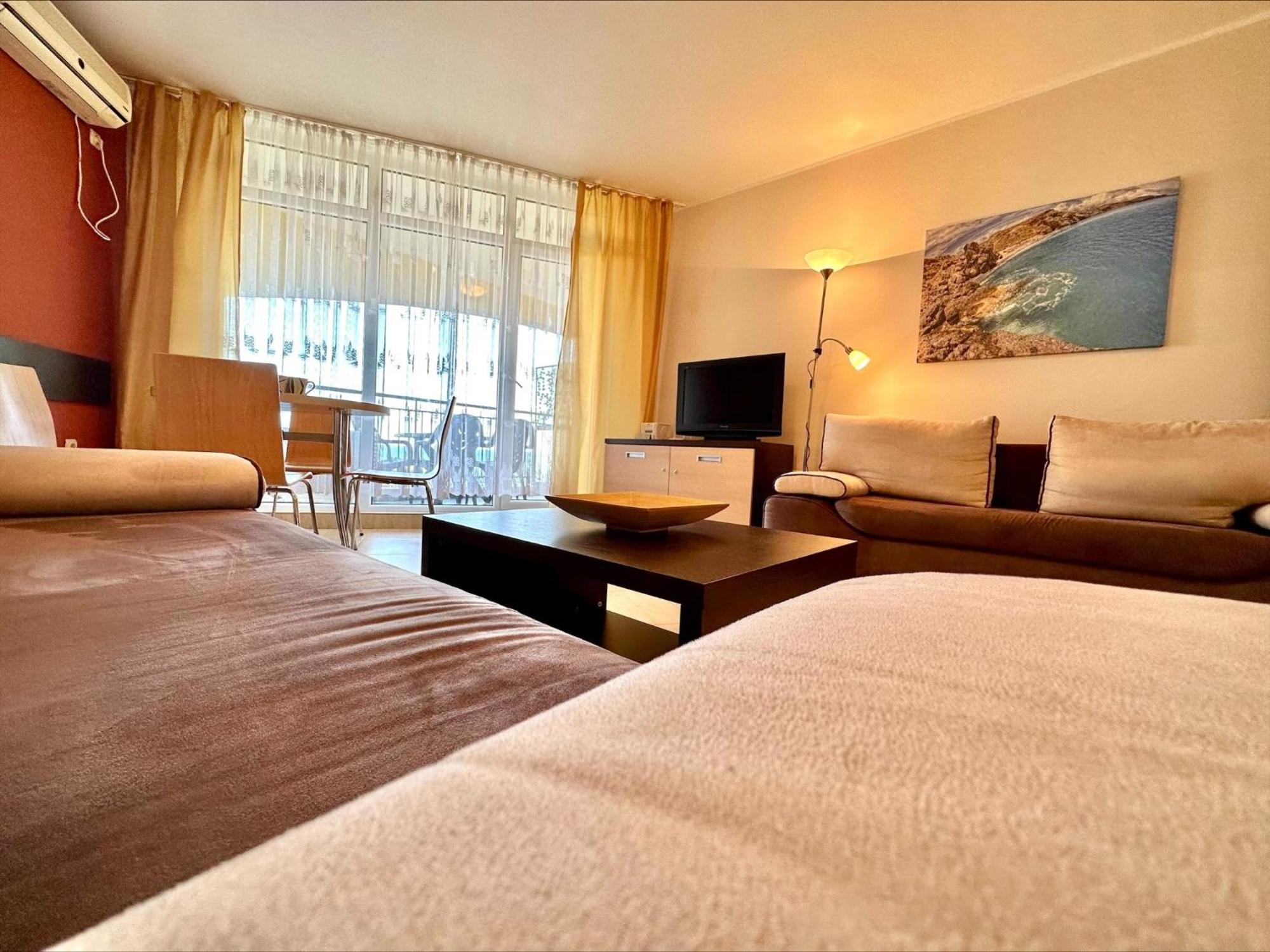 Menada Grand Resort Apartments 阿赫洛伊 客房 照片